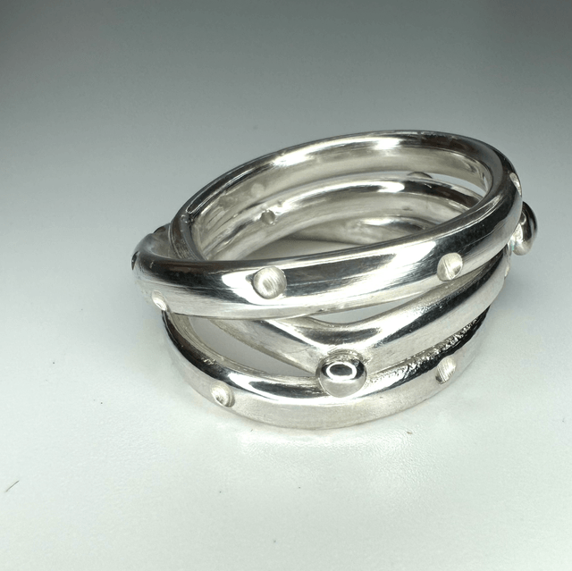 Multi twist ring