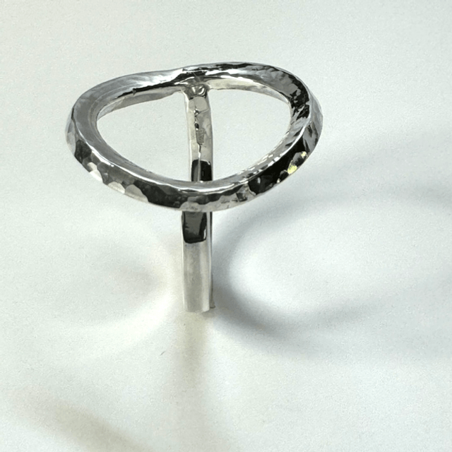 Double loop ring