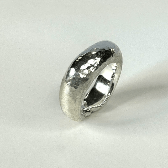 Moment in time ring