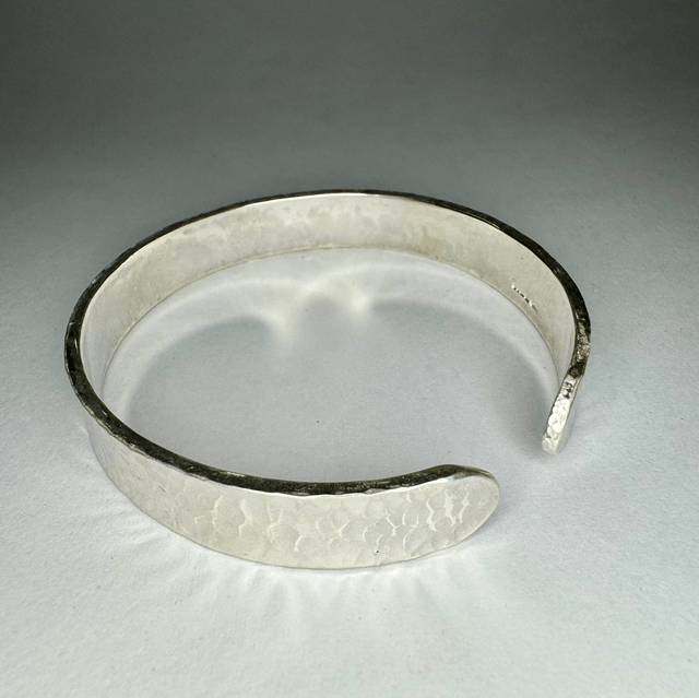 Luxury bangle