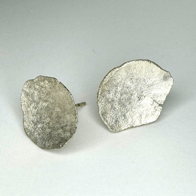 Disc earrings