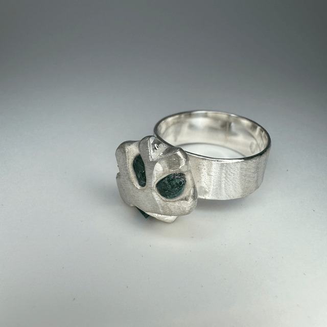 Cast emeralds band 1