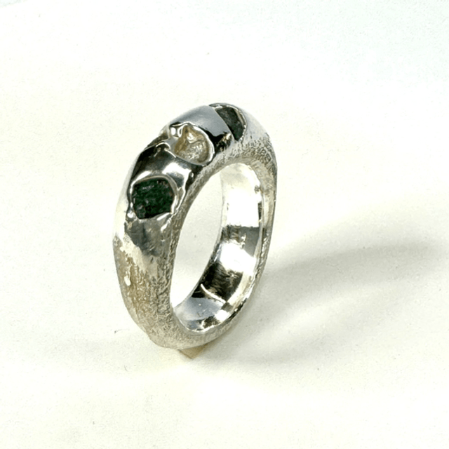 Big raw emeralds ring