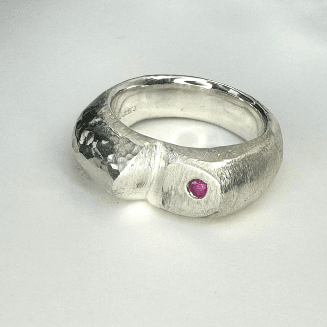 Hills and plains ring