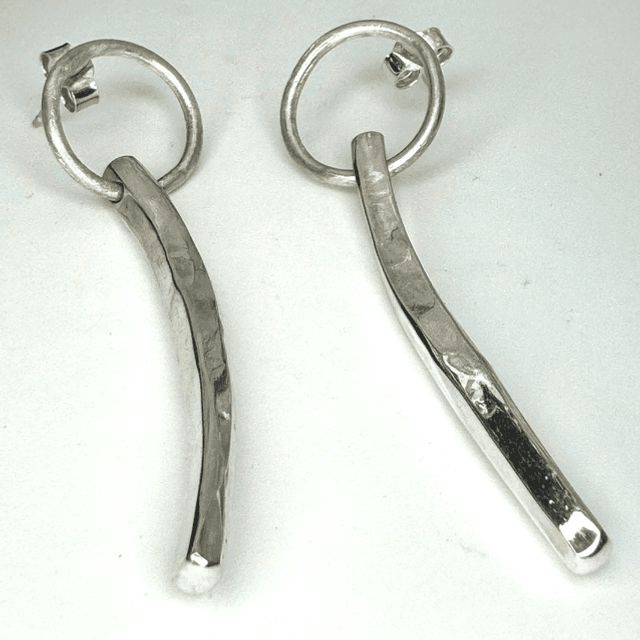 Swinging ingot earrings