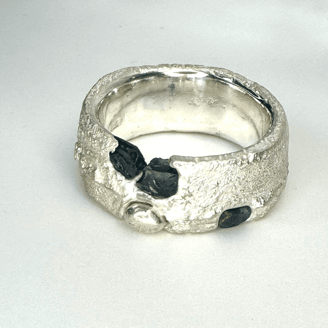 Blue halo ring
