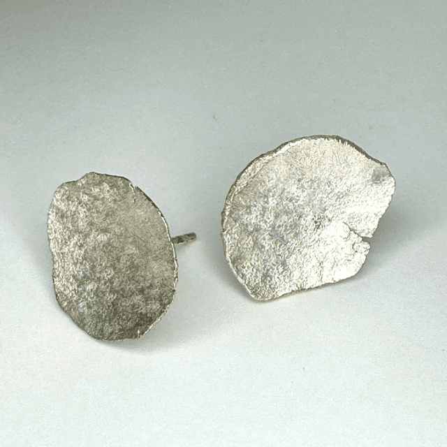 Disc earrings